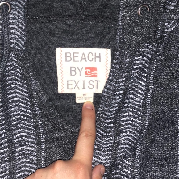 Grey striped pullover - Picture 2 of 2